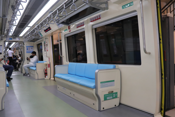 Tempat Duduk Penumpang